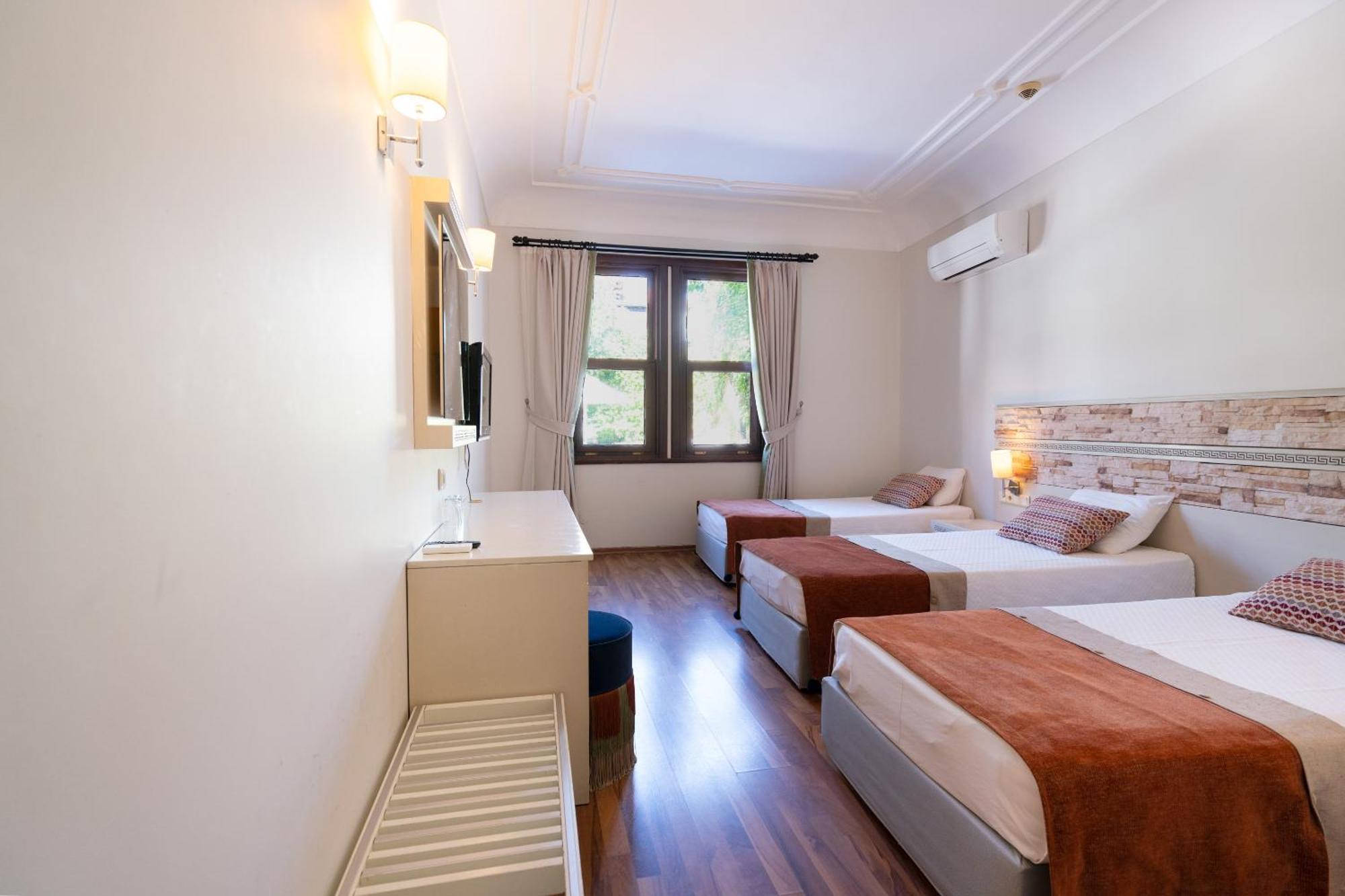 Aspen Hotel Kaleici Antalya Exterior photo