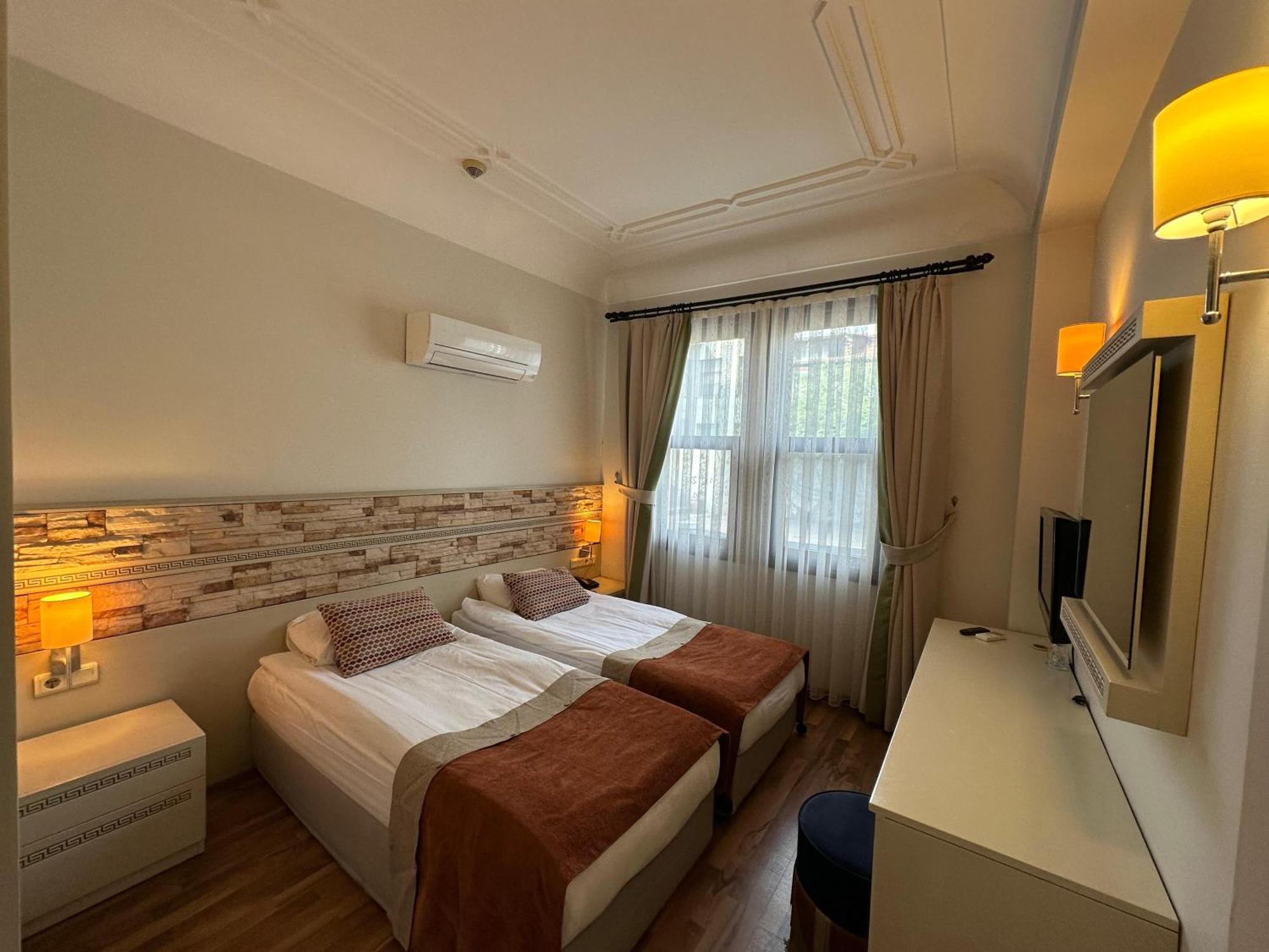 Aspen Hotel Kaleici Antalya Exterior photo